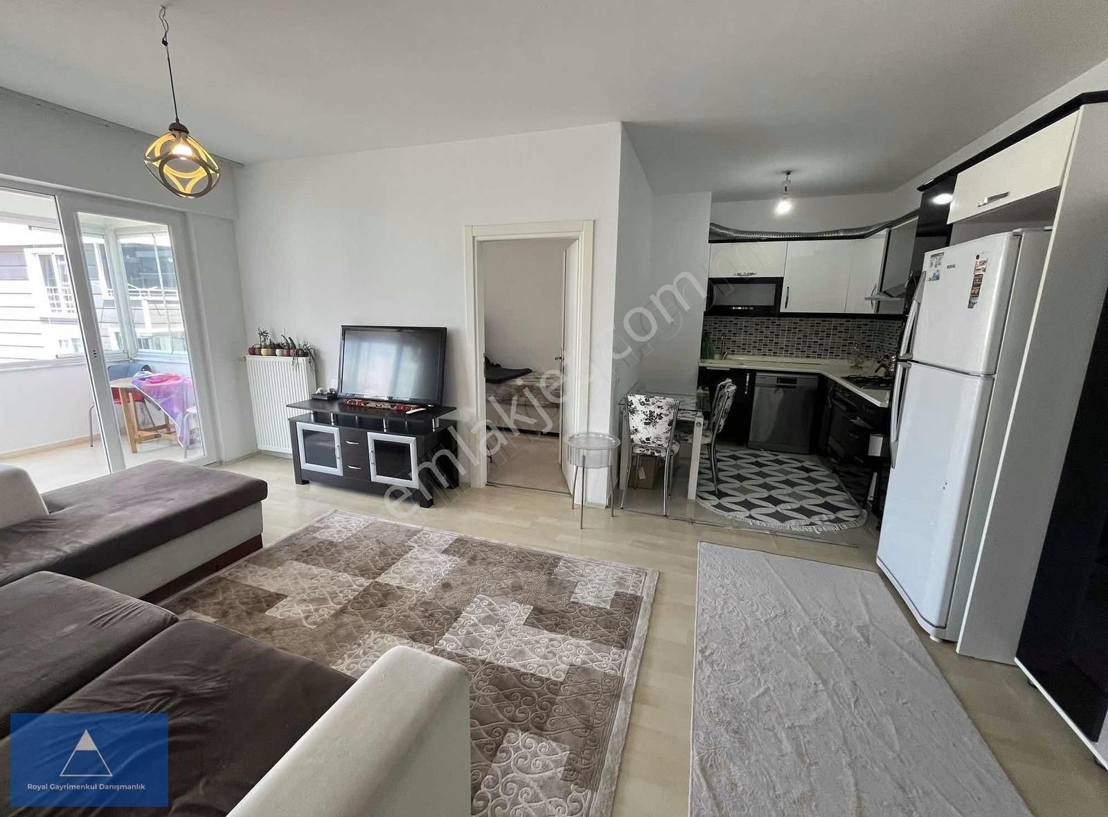 Bedrettin Delen Den Site İçerisinde Deniz Manzaralı 2+1 - Görsel 3