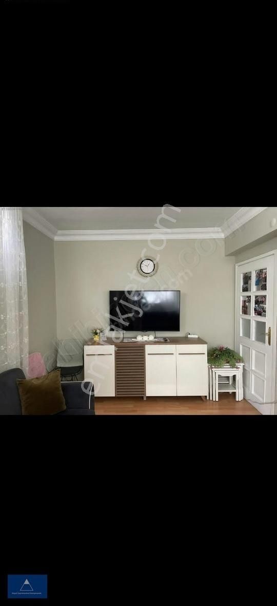 Royal Gayrimenkulden İlkadım Ulugazi Mahallesinde 2+1 Daire