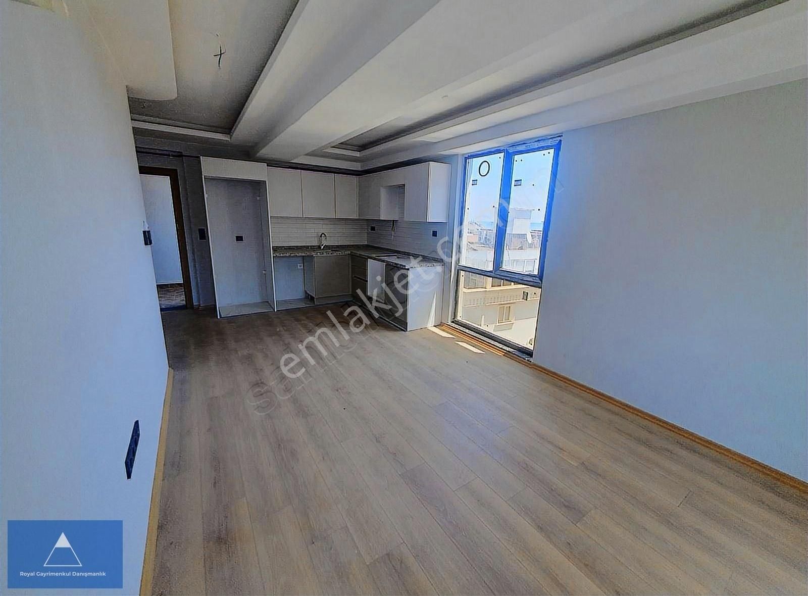 Yenimahalle'de Direkt Bulvara Cephe,ekstra Büyük Fırsat 1+1 - Görsel 13