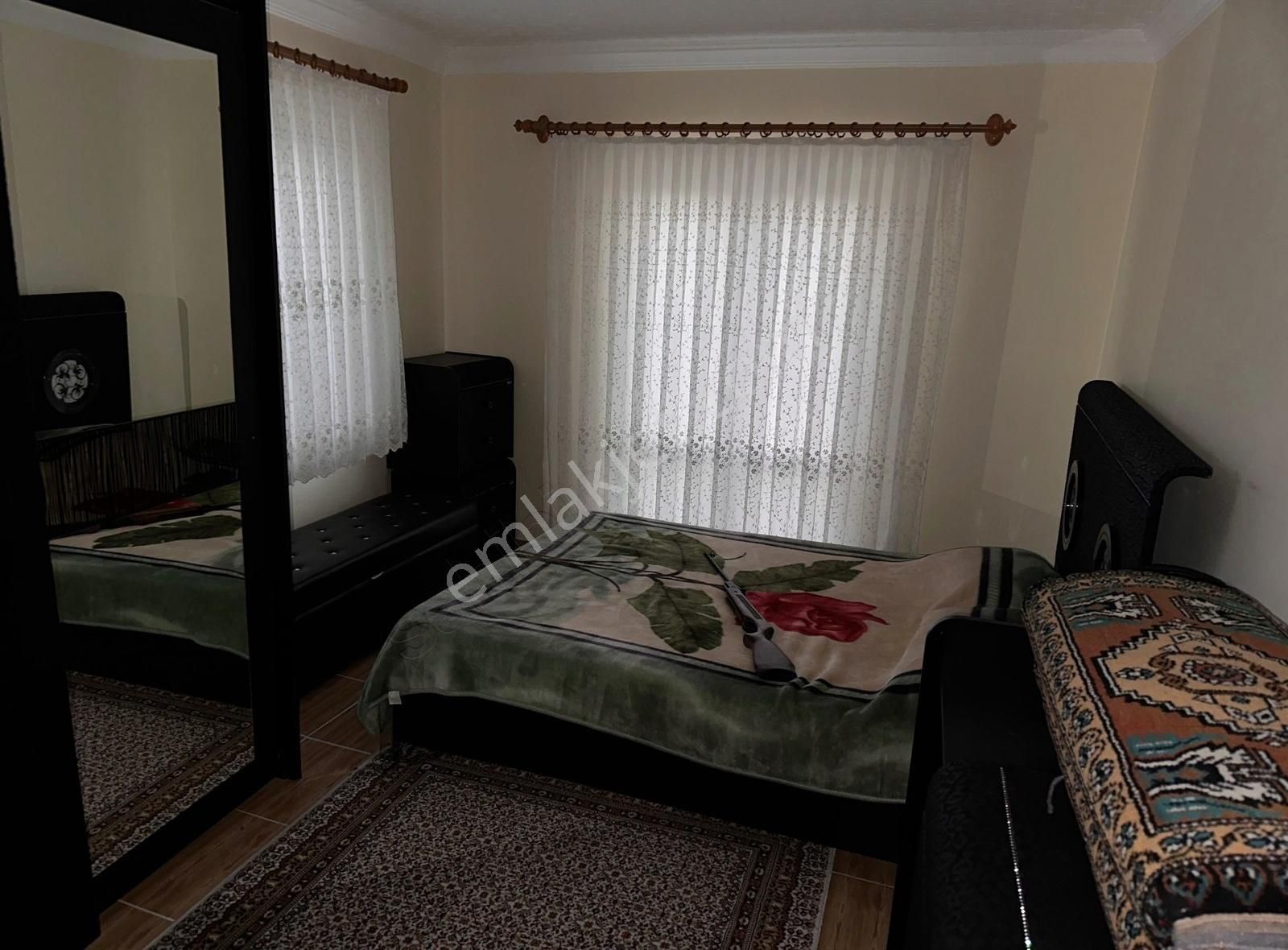 K.kazan Gyo'dan Soğulcak Mah.2150 M2 Ev Havuz Bulunan Bahçe Acil - Görsel 3