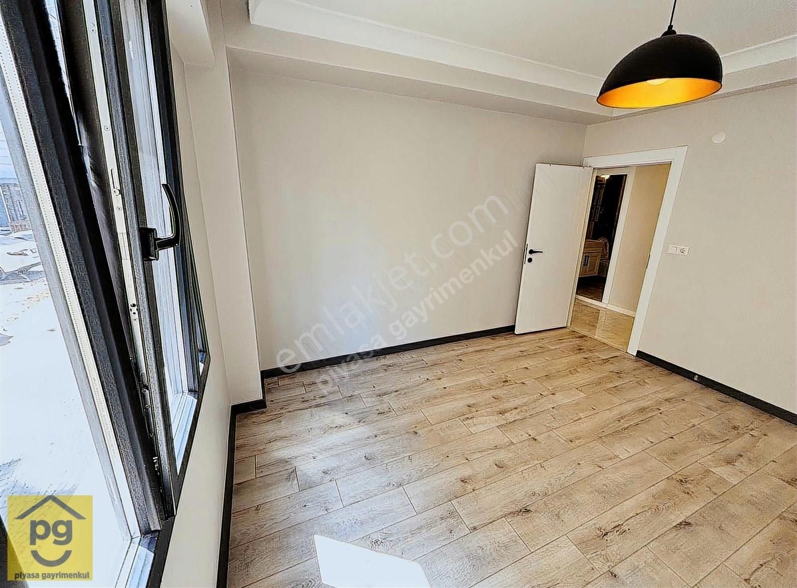 Piyasa Gayrimenkulden Marinaya Komşu Keyifli 2+1 Büyük Bahçe Kat - Görsel 32