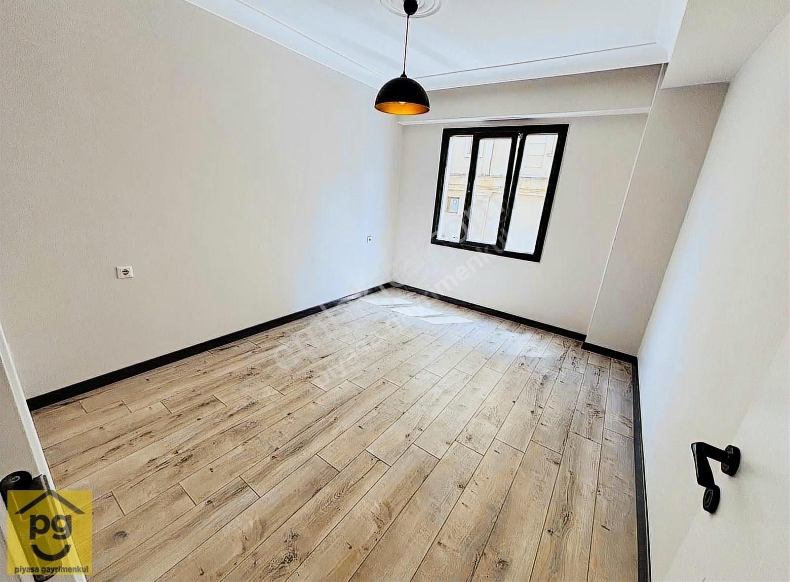 Piyasa Gayrimenkulden Marinaya Komşu Keyifli 2+1 Büyük Bahçe Kat - Görsel 18