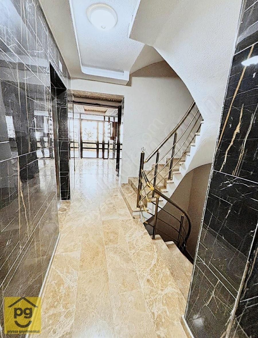 Piyasa Gayrimenkulden Marinaya Komşu Keyifli 2+1 Büyük Bahçe Kat - Görsel 11