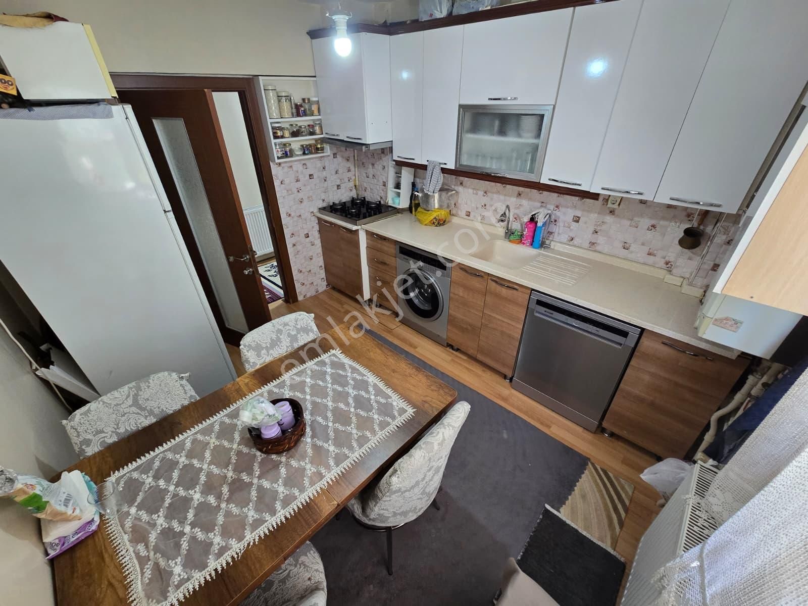 Sincan Merkezde 3+1 Full Yapılı Balkonlu Daire