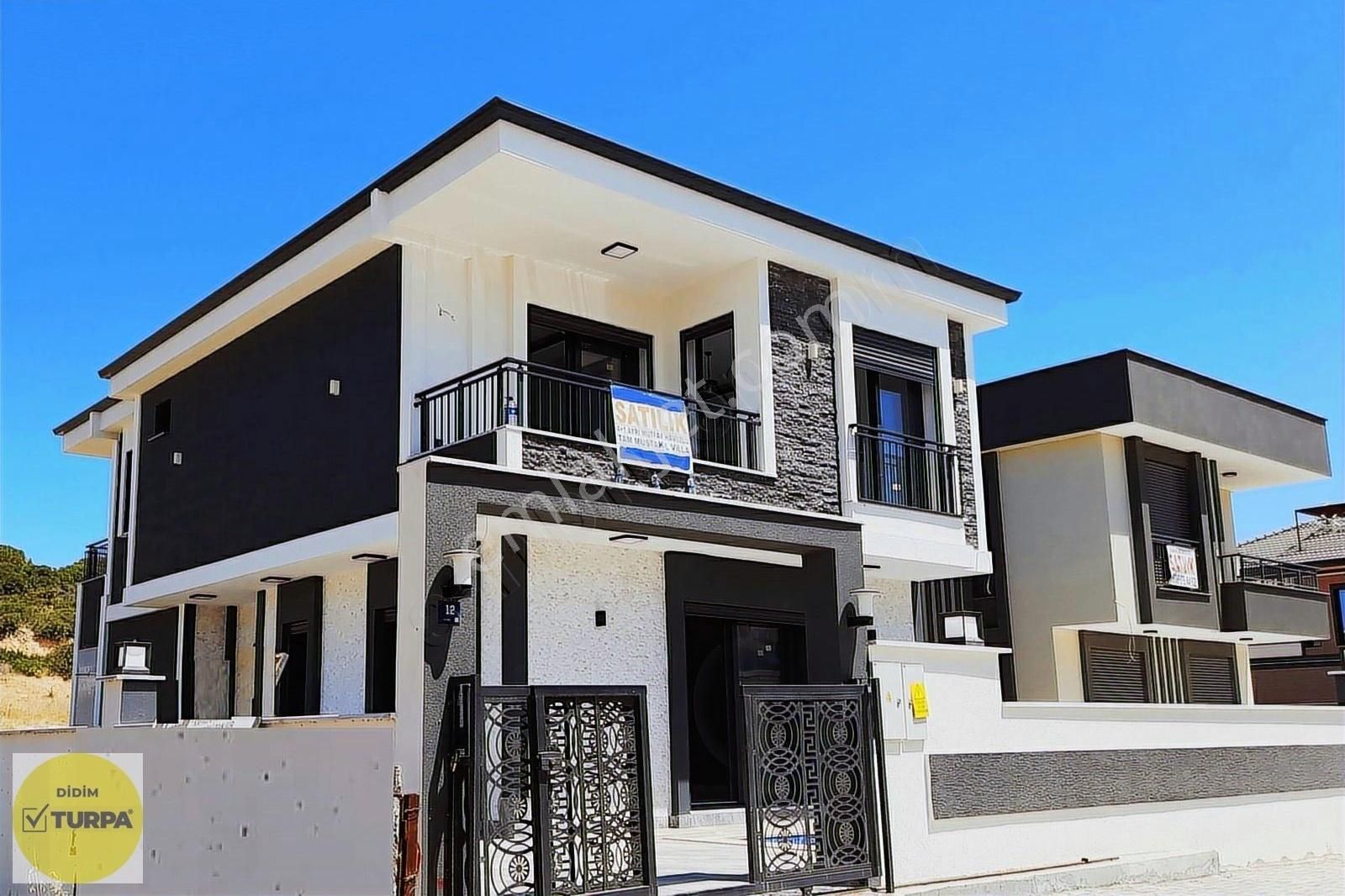 Didim Hisar Mahallesi'nde Satılık 4+1 Tam Müstakil Sıfır Villa