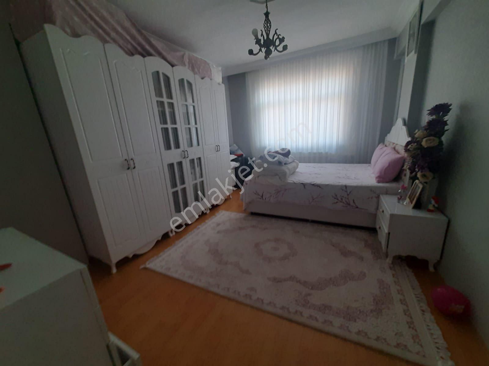 Zafer Mahallesinde Merkezi Konumda 4+2 Satılık 2 Daire - Görsel 21