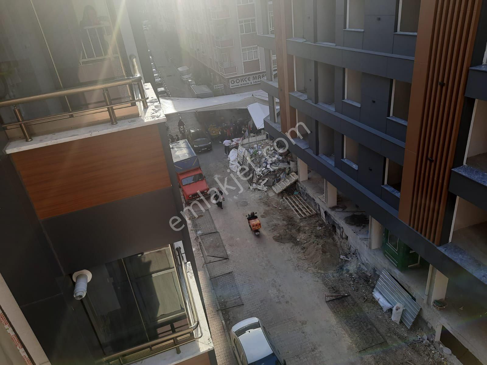 Zafer Mahallesinde Merkezi Konumda 4+2 Satılık 2 Daire - Görsel 29