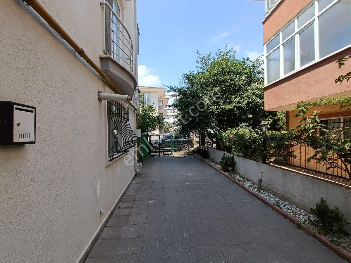 Serdivan Bahçelievler’de Müstakil Bahçeli 1+1 Kiralık Daire