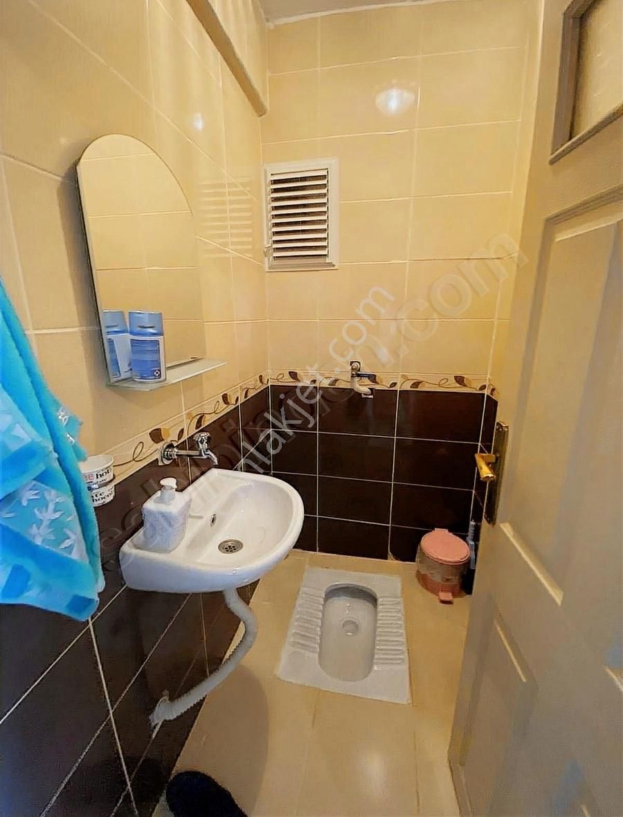 Çırağan Emlak'tan Emek Mh.balsu Bulvarı Yakını Bakımlı 2+1 Daire