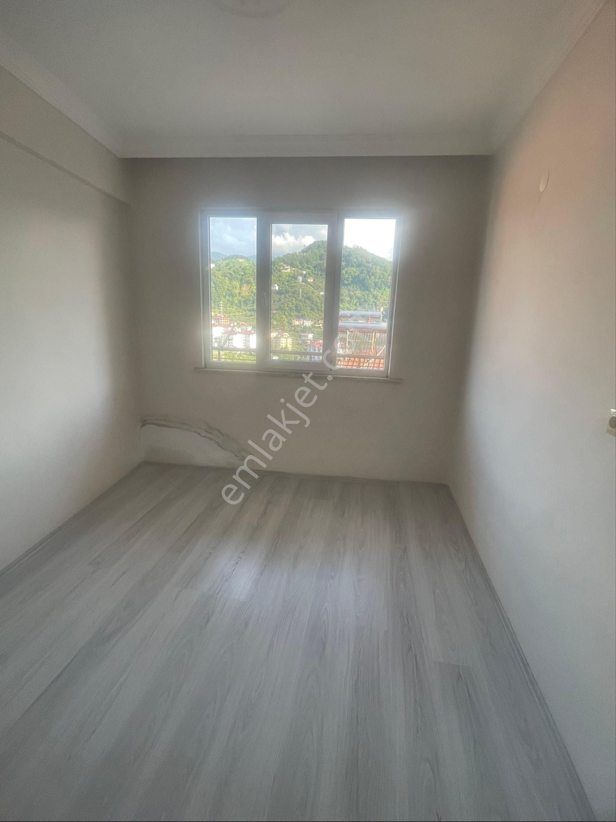 Elite Gayrimenkulden Sürmene Yemişli Mahallesinde Panaromik Manzaraya Sahip Satılık 4 Katlı Bina - Görsel 11