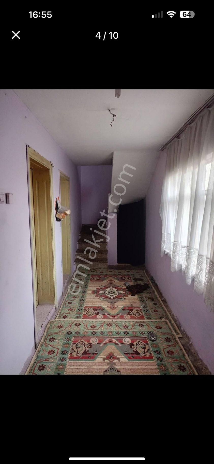 İlçe Merkezinde Bahçeli 110m2 2 Katlı Ev Mustafakemalpaşa Da - Görsel 2