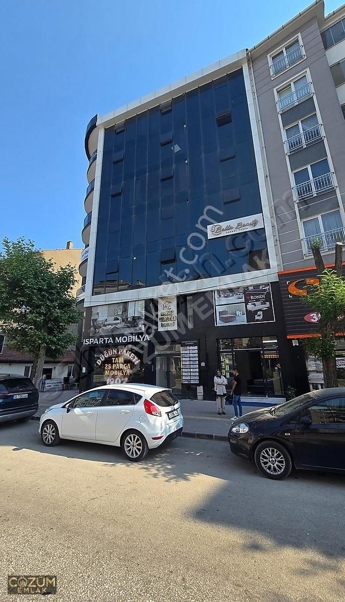Çözüm Emlaktan Emniyete Yakın Konumda Kiralık 2+0 Daire
