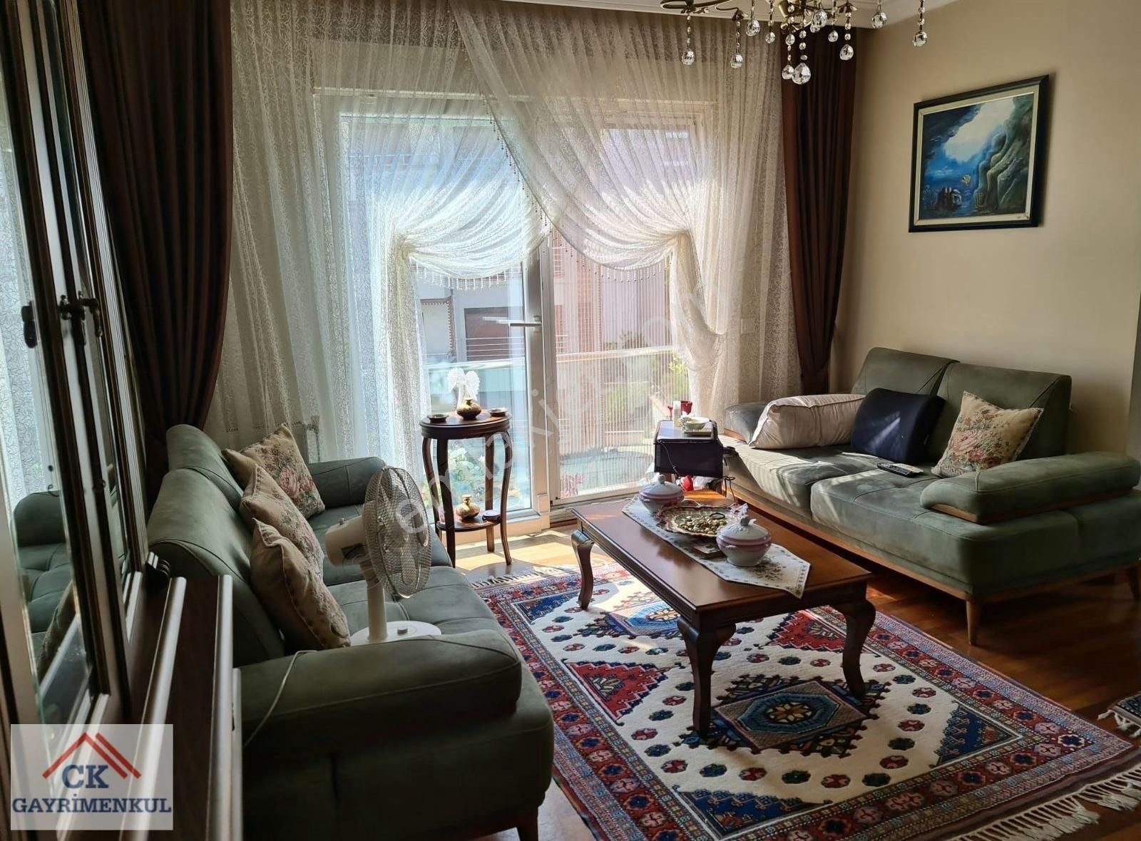 Ck'dan Marmaraya Yürüme Mesafesinde 2012 Yapımı Balkonlu - Görsel 14