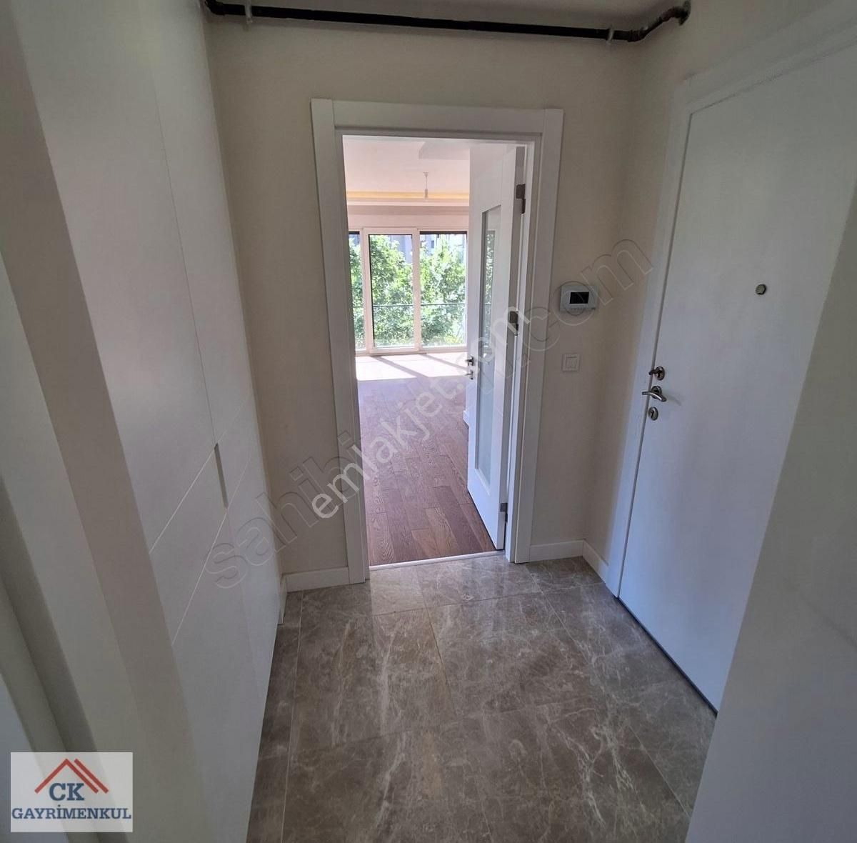 Ck'dan Çifte Havuzların En Güzel Yerinde 3+1 135 M2 Ara Kat - Görsel 22