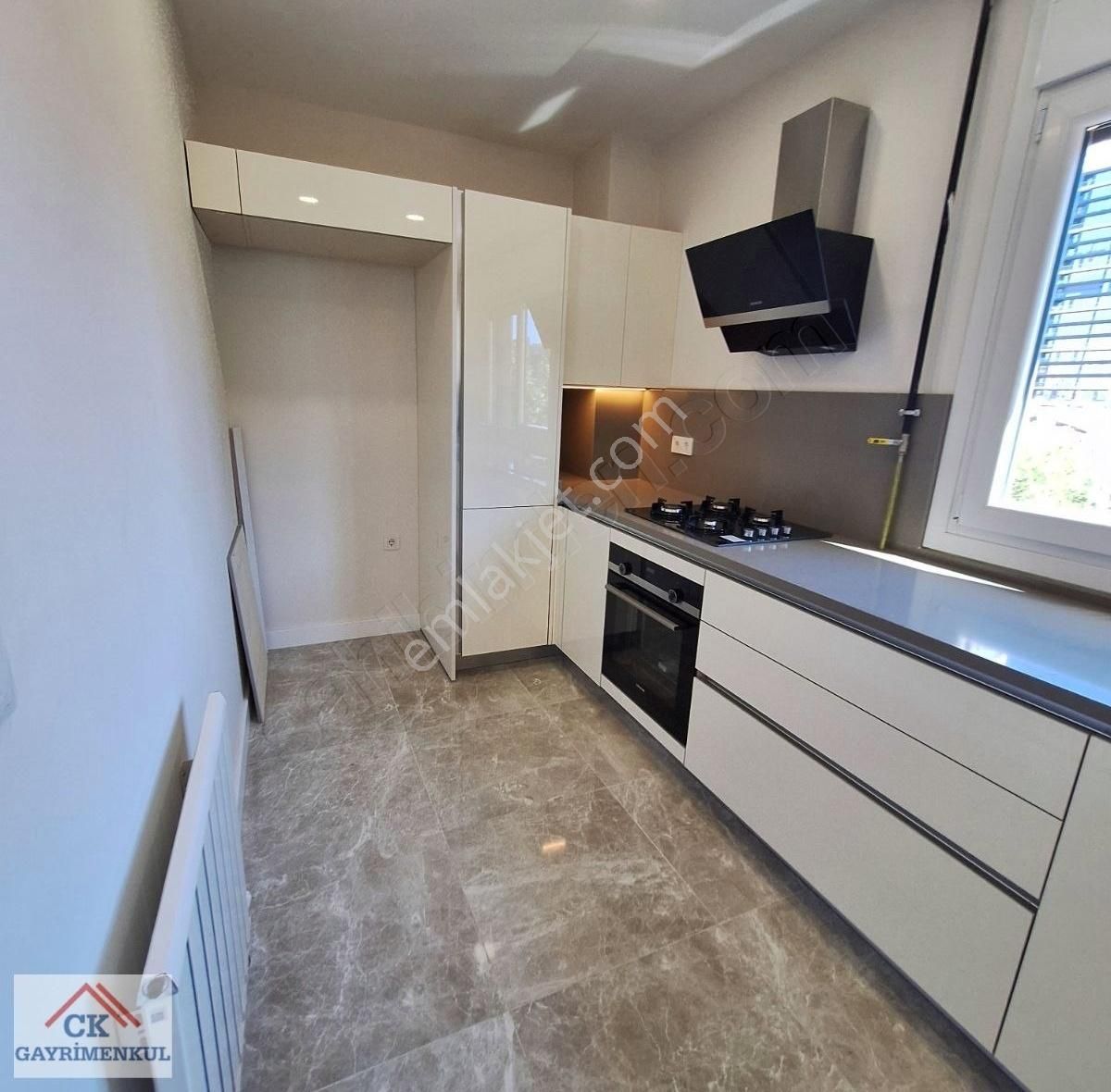 Ck'dan Çifte Havuzların En Güzel Yerinde 3+1 135 M2 Ara Kat - Görsel 15