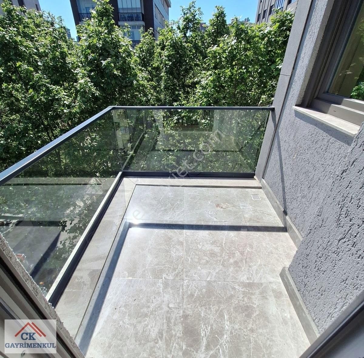 Ck'dan Çifte Havuzların En Güzel Yerinde 3+1 135 M2 Ara Kat - Görsel 3