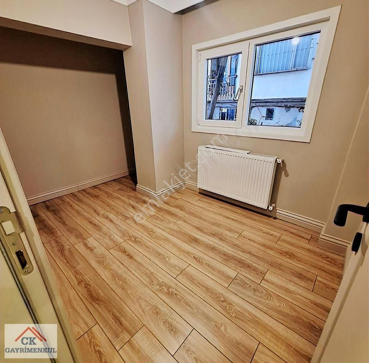 Ck'dan İş Yerine Konuta Uyumlu Adres Tarifi Kolay 90 Net 3+1 - Görsel 8