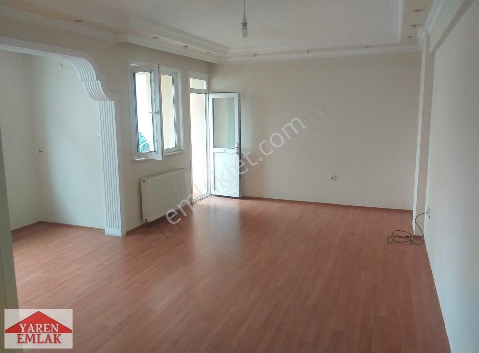 Yarenden Karabekirde 3+1 130 M2 Geniş Ara Kat Daire