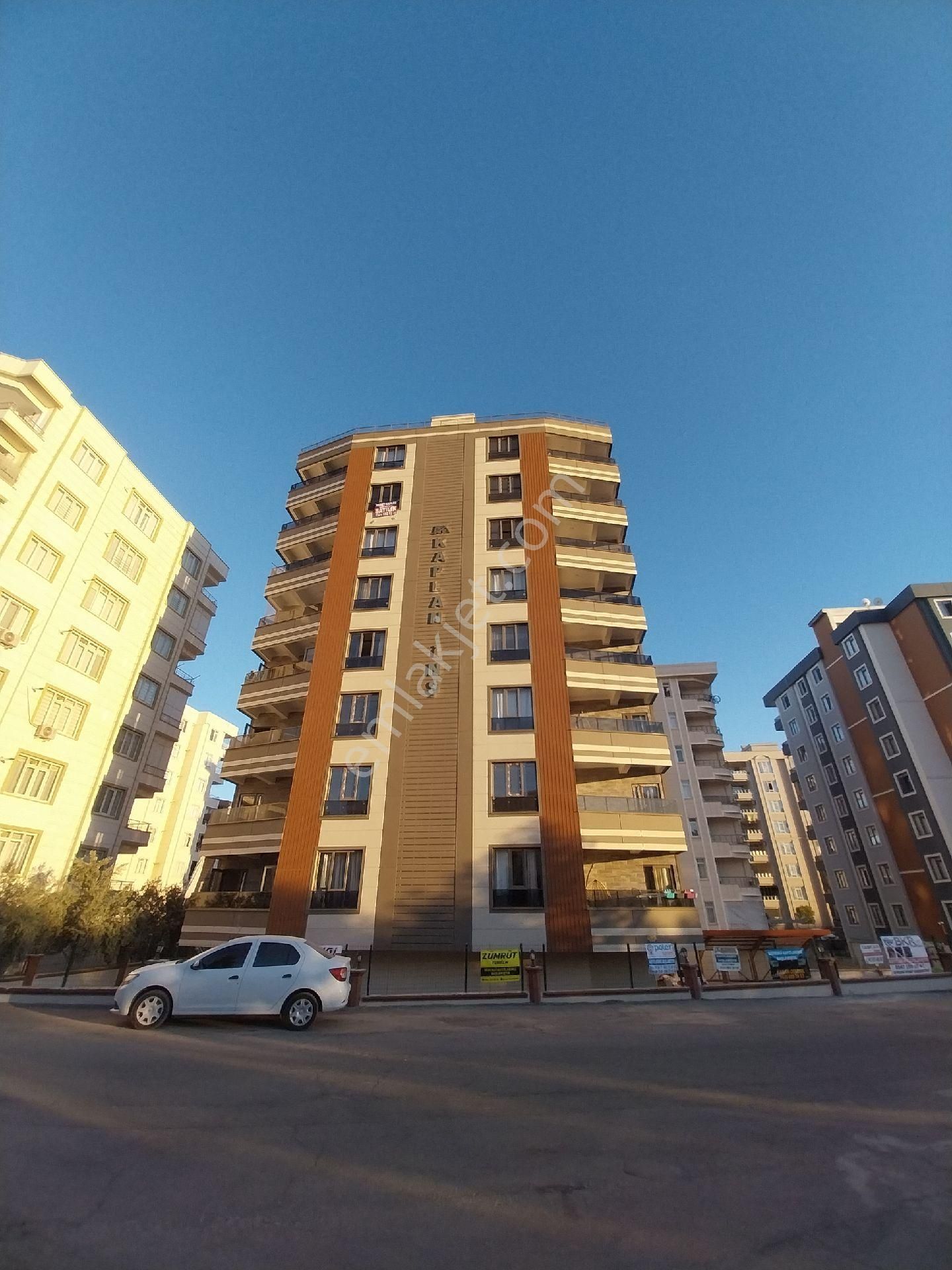 Atakent De 2+1 Arakat Her Kat İkili Sıfır Full Lüx Daire
