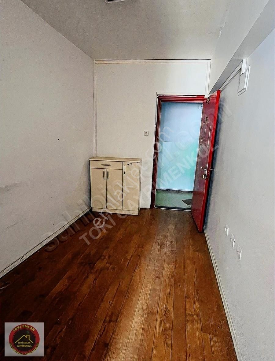 Toki Emlak'tan Fomara Caddesi Cepheli Kiralık Ofis - Görsel 11