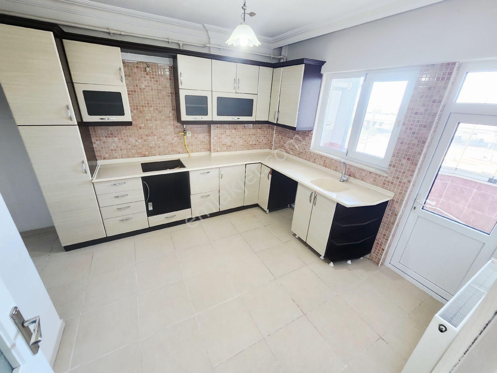Gençbay Emlaktan Tekkeköy 19 Mayıs Mah 4.kat 3+1 Otoparklı Ebeveyn Banyolu Kiralık Fırsat Daire