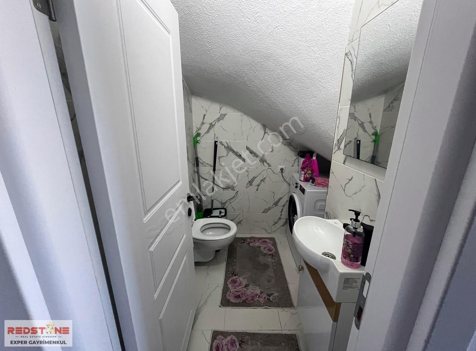 Karasuda Eşyalı Deniz Manzaralı Havuzlu 4+1 Tripleks Lüks Villa - Görsel 17