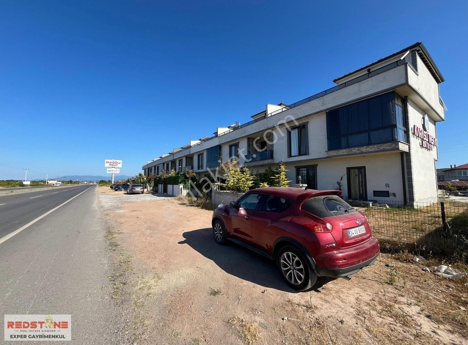 Karasuda Eşyalı Deniz Manzaralı Havuzlu 4+1 Tripleks Lüks Villa - Görsel 22