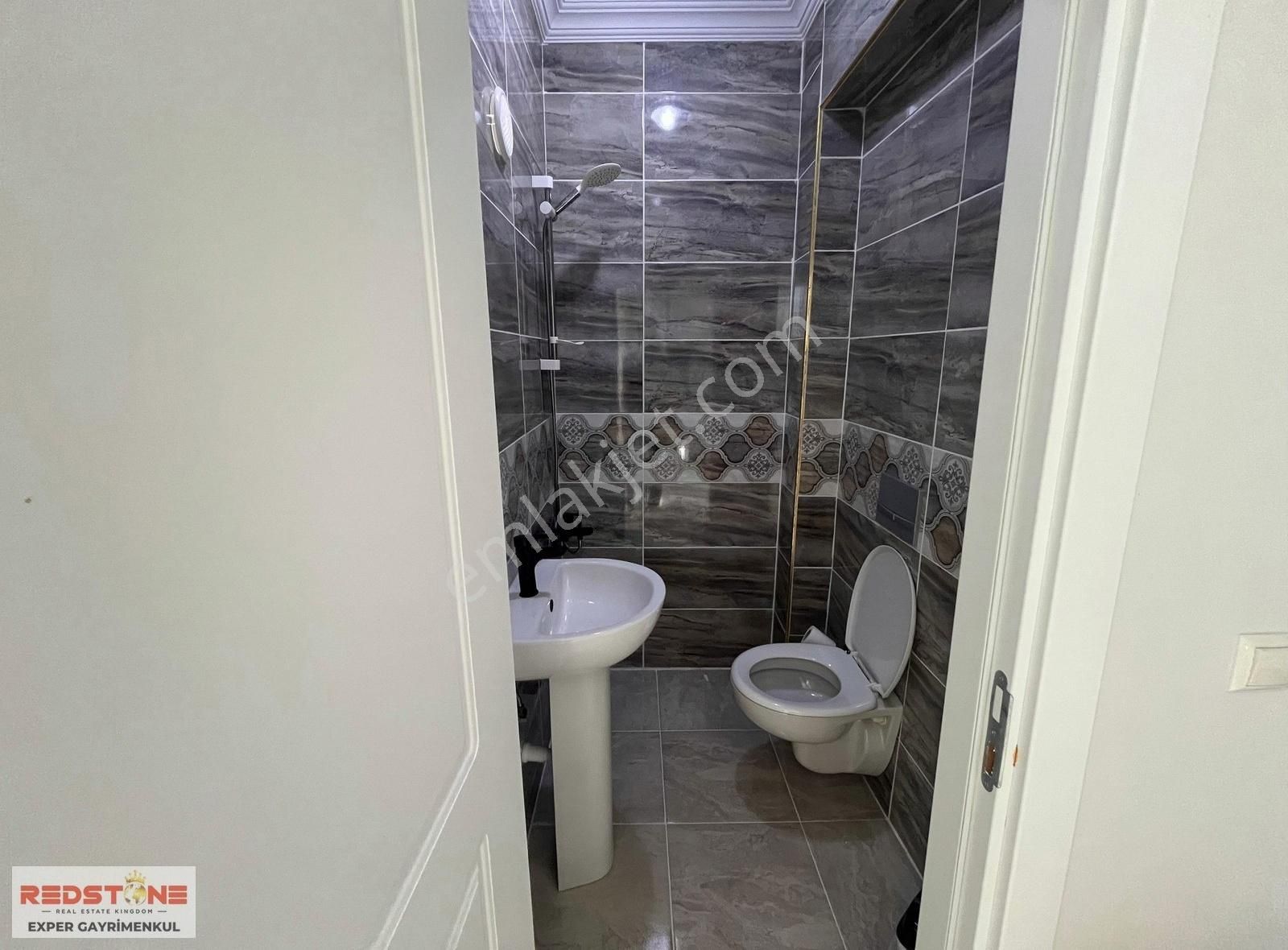 Karasuda Eşyalı Deniz Manzaralı Havuzlu 4+1 Tripleks Lüks Villa - Görsel 9