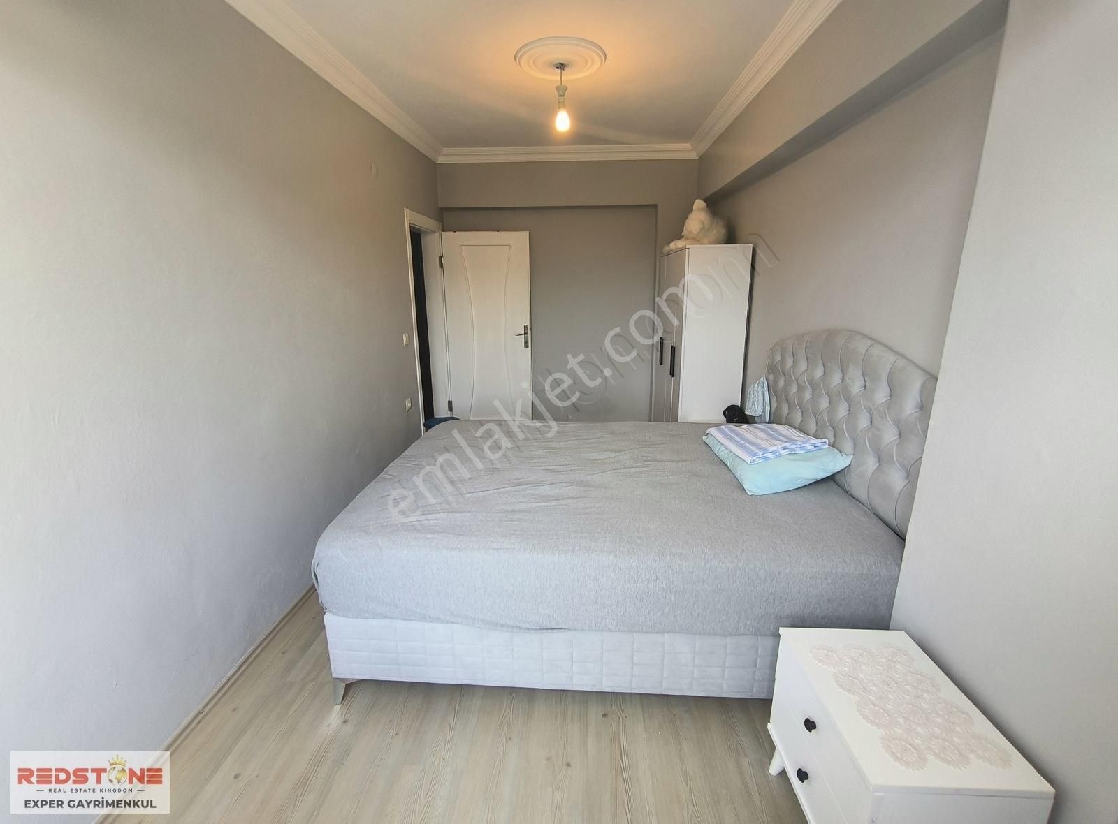 Akkumda Deniz Manzaralı Orta Kat Ön Cephe Geniş 2+1 Daire - Görsel 15
