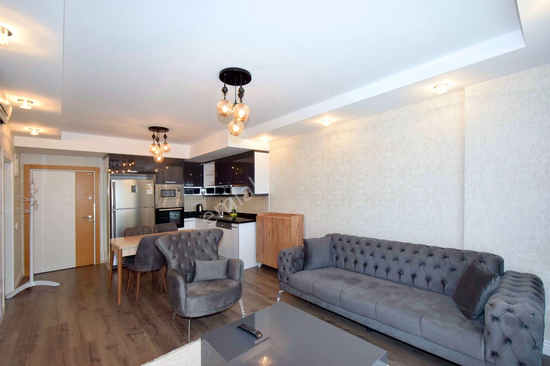 Cikcilli'de Deniz Ve Dağ Manzaralı Eşyalı 1+1 Kiralık Daire - Görsel 6