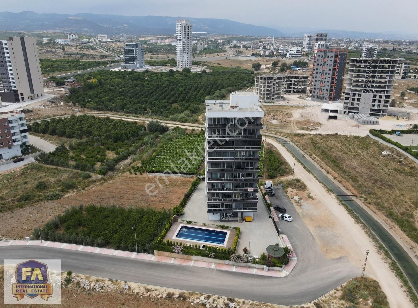 Fa'dan Kuzeykent Mah.havuzlu Ful Eşyalı Lüks 1+1 Satılık Daire - Görsel 3