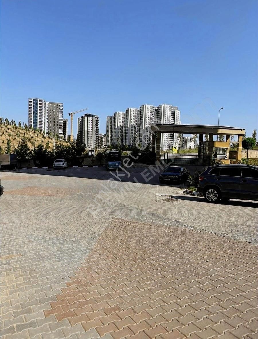 Göksü Park Vadi Evleri Full+full Yapılı 3,5+1 Ebv. Banyolu