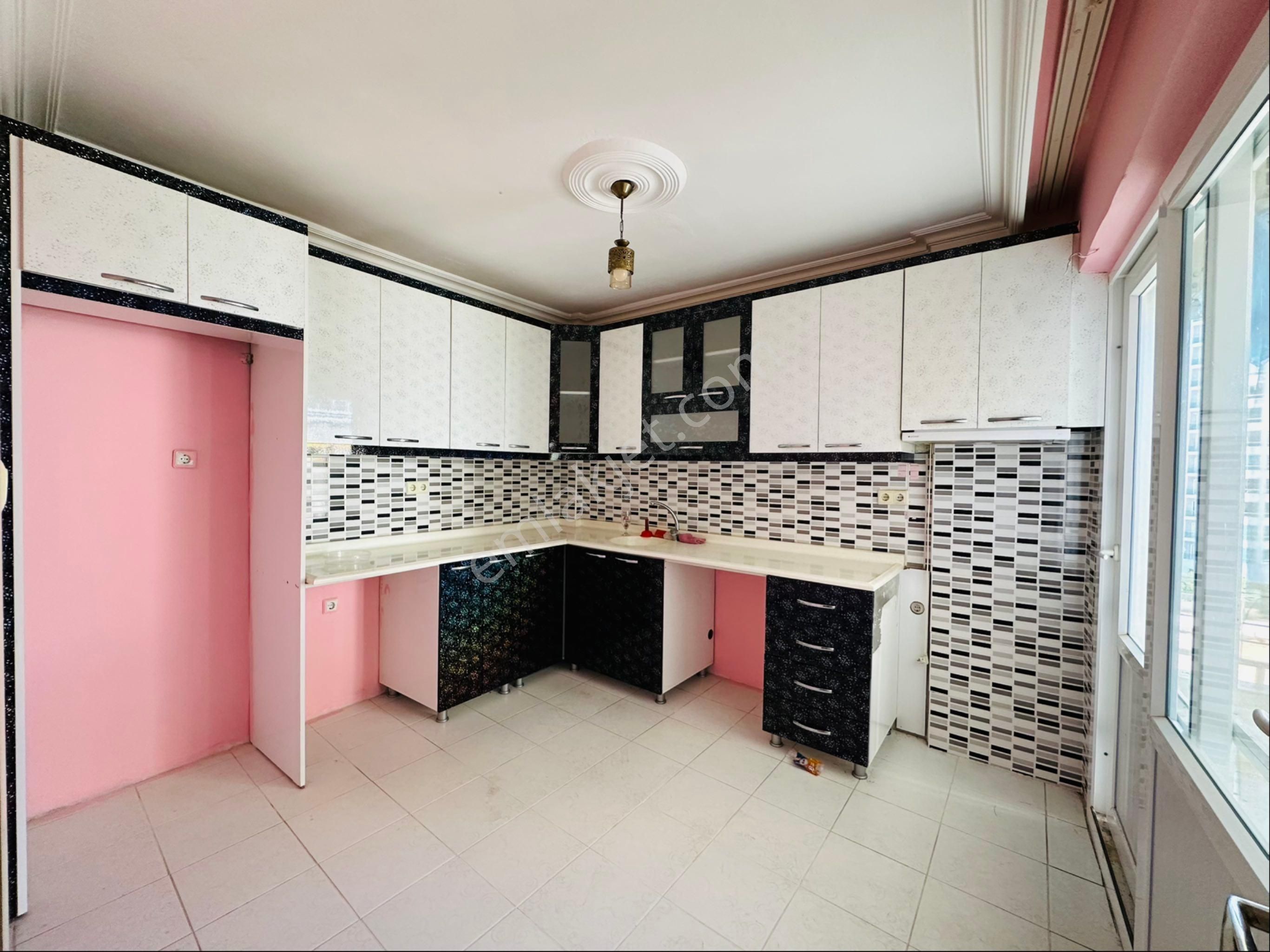 Tece’de Satılık 2+1 Site İçerimde Fırsat Daire - Görsel 3