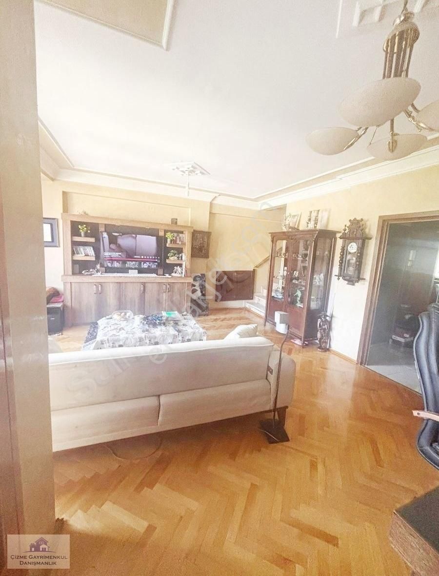 Çizme Gyrmnkl Den Yeşilköy Çarşıya Yakın Satılık Dubleks - Görsel 2