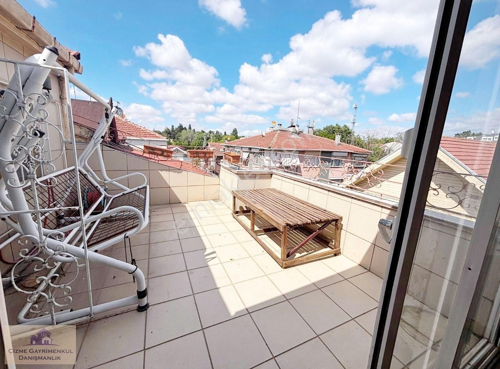 Çizme Gyrmnkl Den Yeşilköy Çarşıya Yakın Satılık Dubleks - Görsel 4