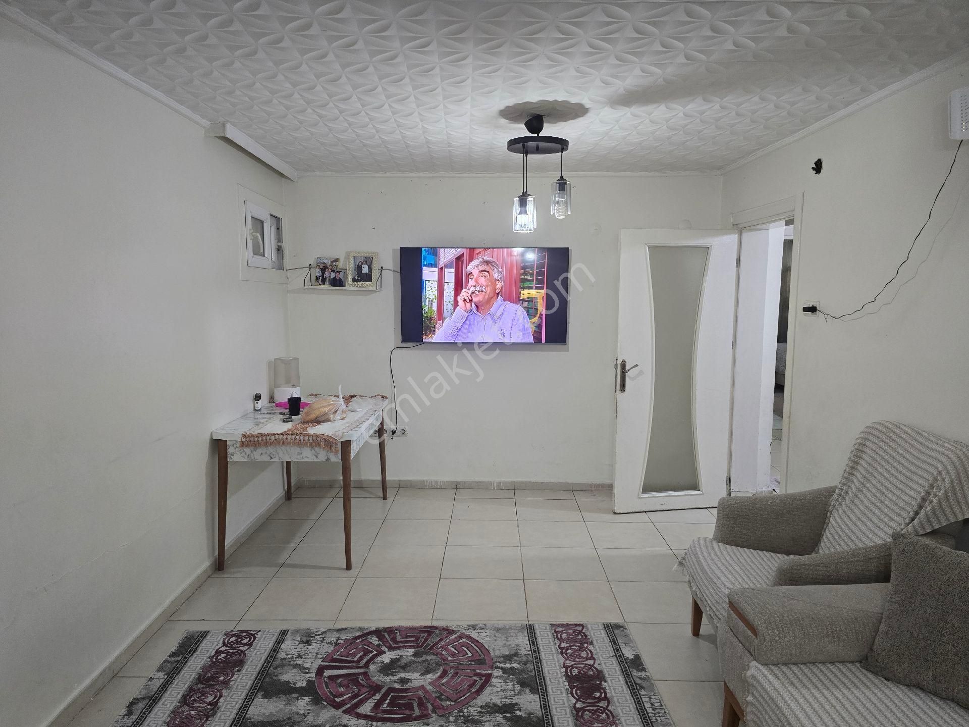 Aksel'den Meydan Mh. Kıbrıs Caddesine Yakın Tek Katlı Müstakil Ev - Görsel 13