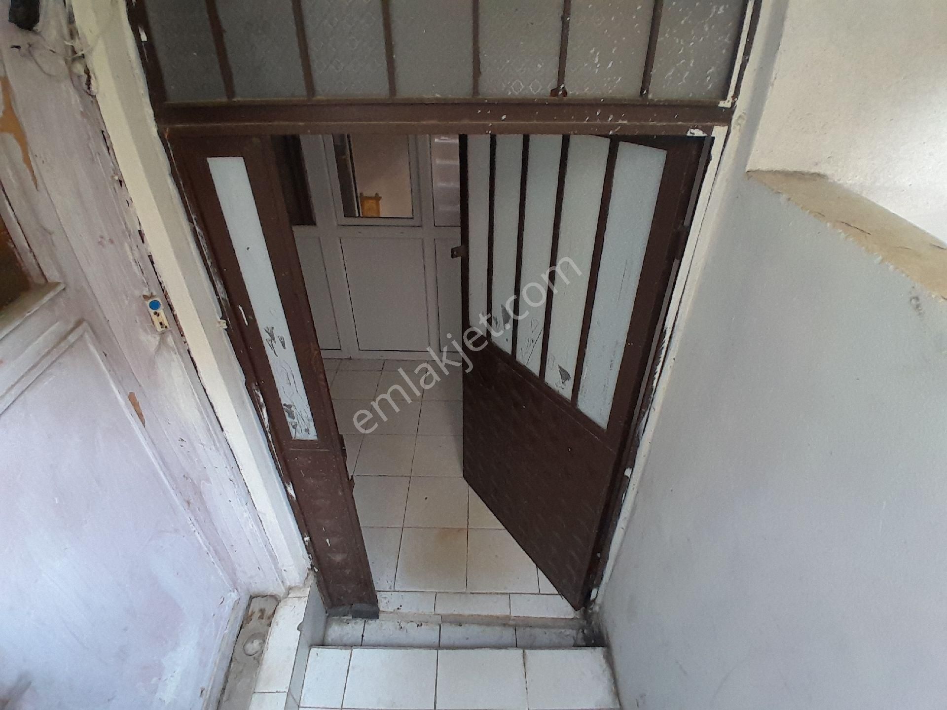 Kiralık Sancaktepe 3+1 120m² Bahçekatı Doğalgazlı