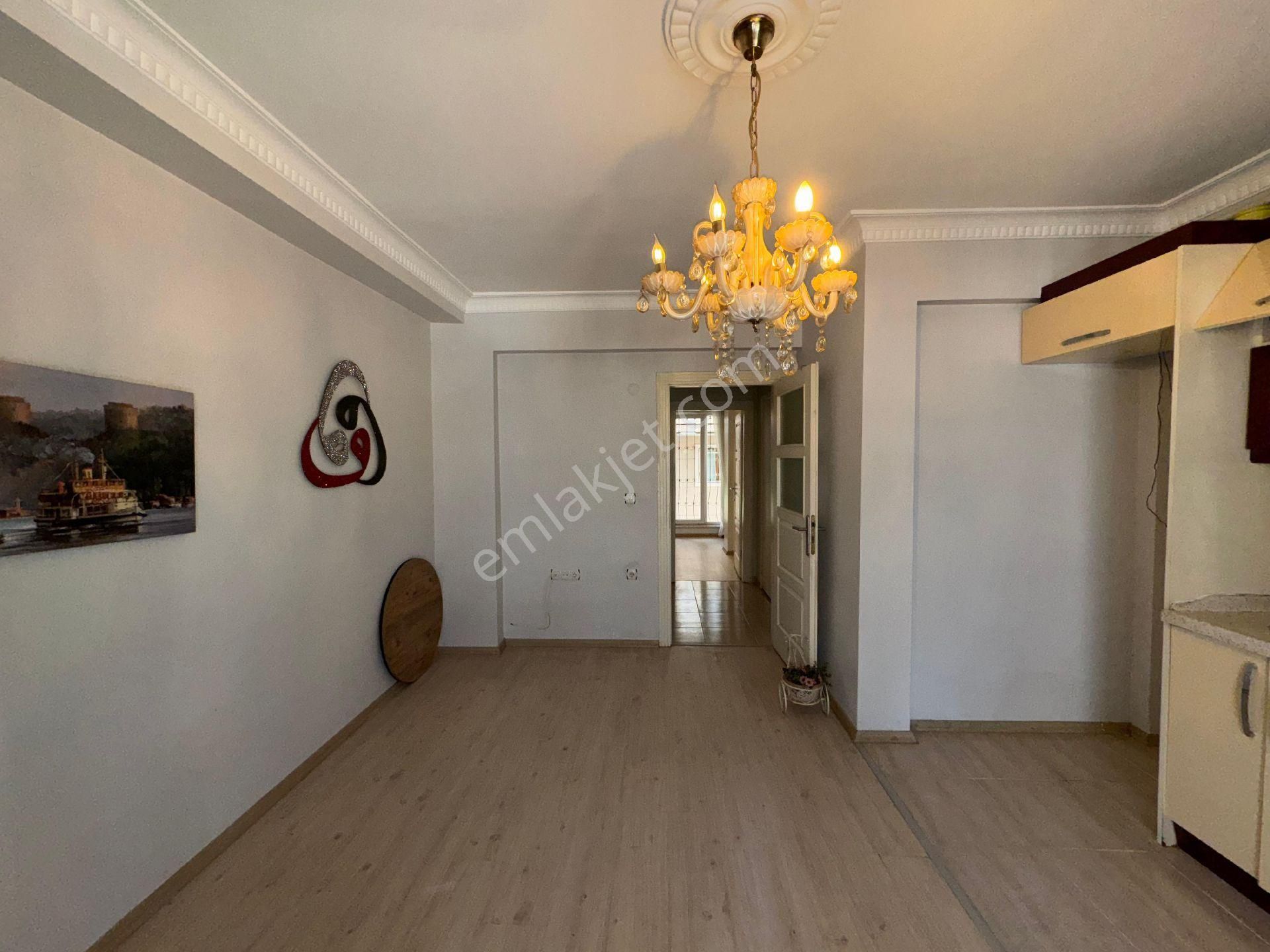 Kavaklı Merkezde Kiralık 1+1 Yüksek Giriş