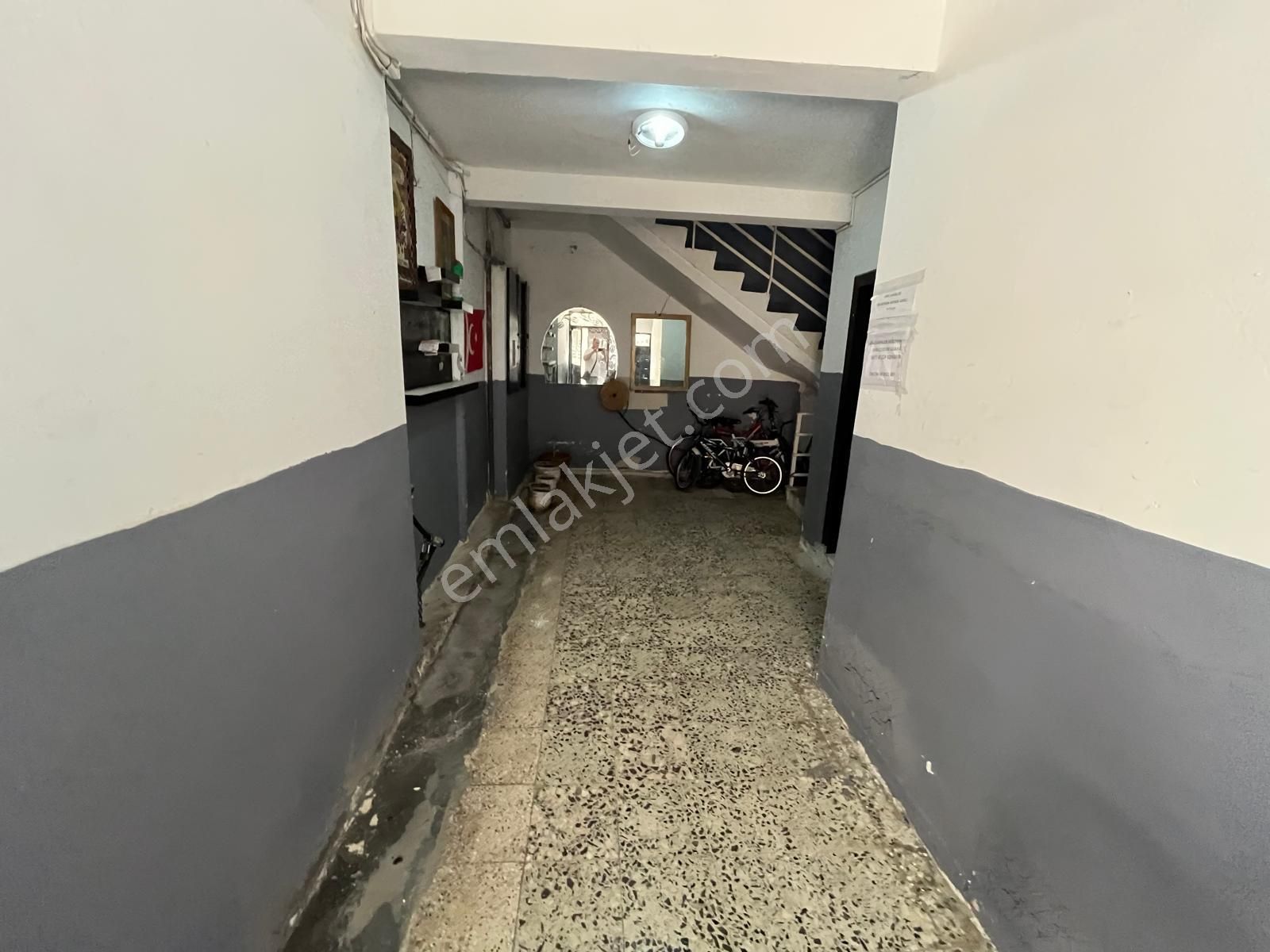 Ergünden Pirireiste Sahile Yakın 2 Kat Satılık 3+1 Daire - Görsel 21