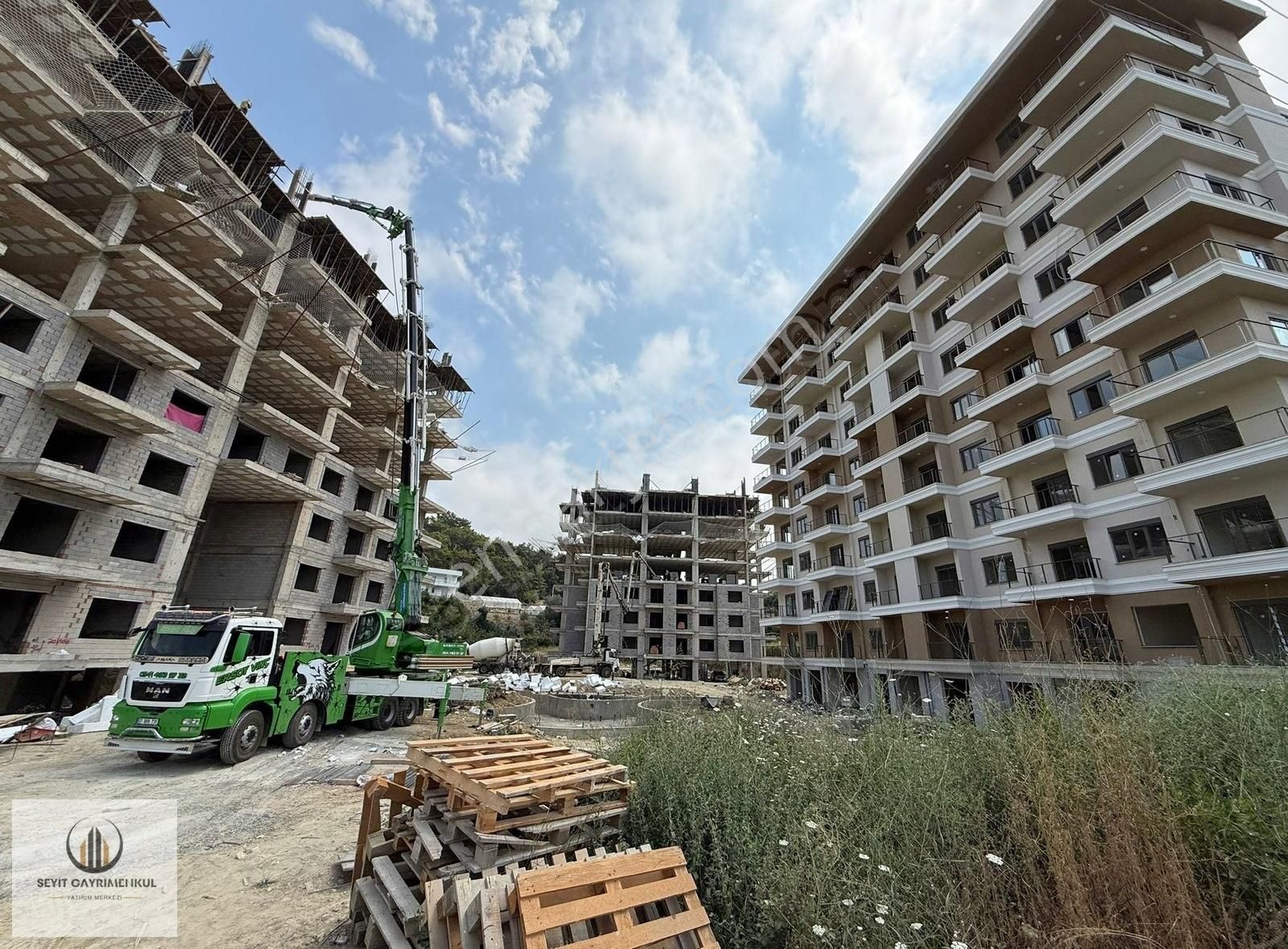 İlk Gelen Alır.! Avsallarda 3 Bloklu Sıfır Sitede Ultra Lüx 1+1