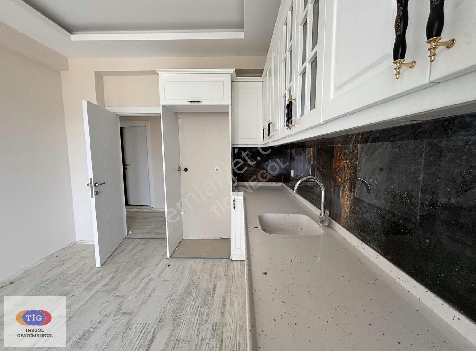 Tig'den Sönmez Sitesinde Satılık 3+1 Son 3 Daire - Görsel 22