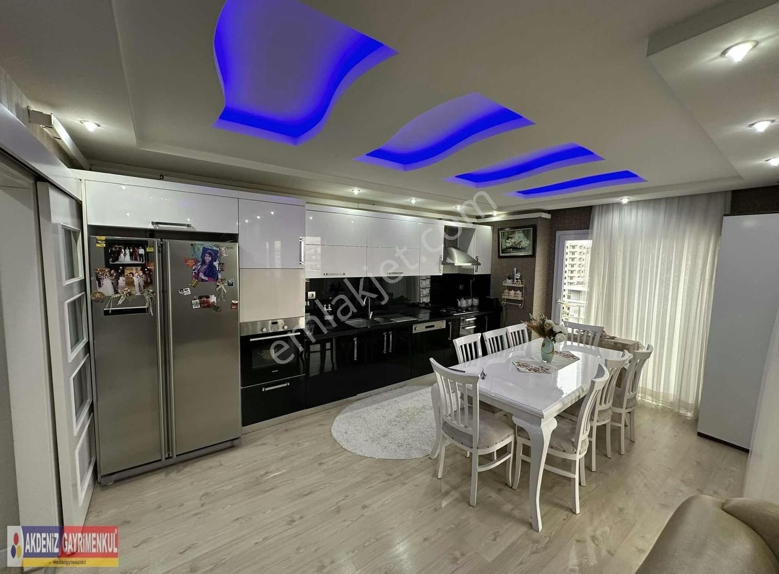 Elit Site İçerisinde Cepheleri Komple Açık Geniş Lüks Daire - Görsel 13