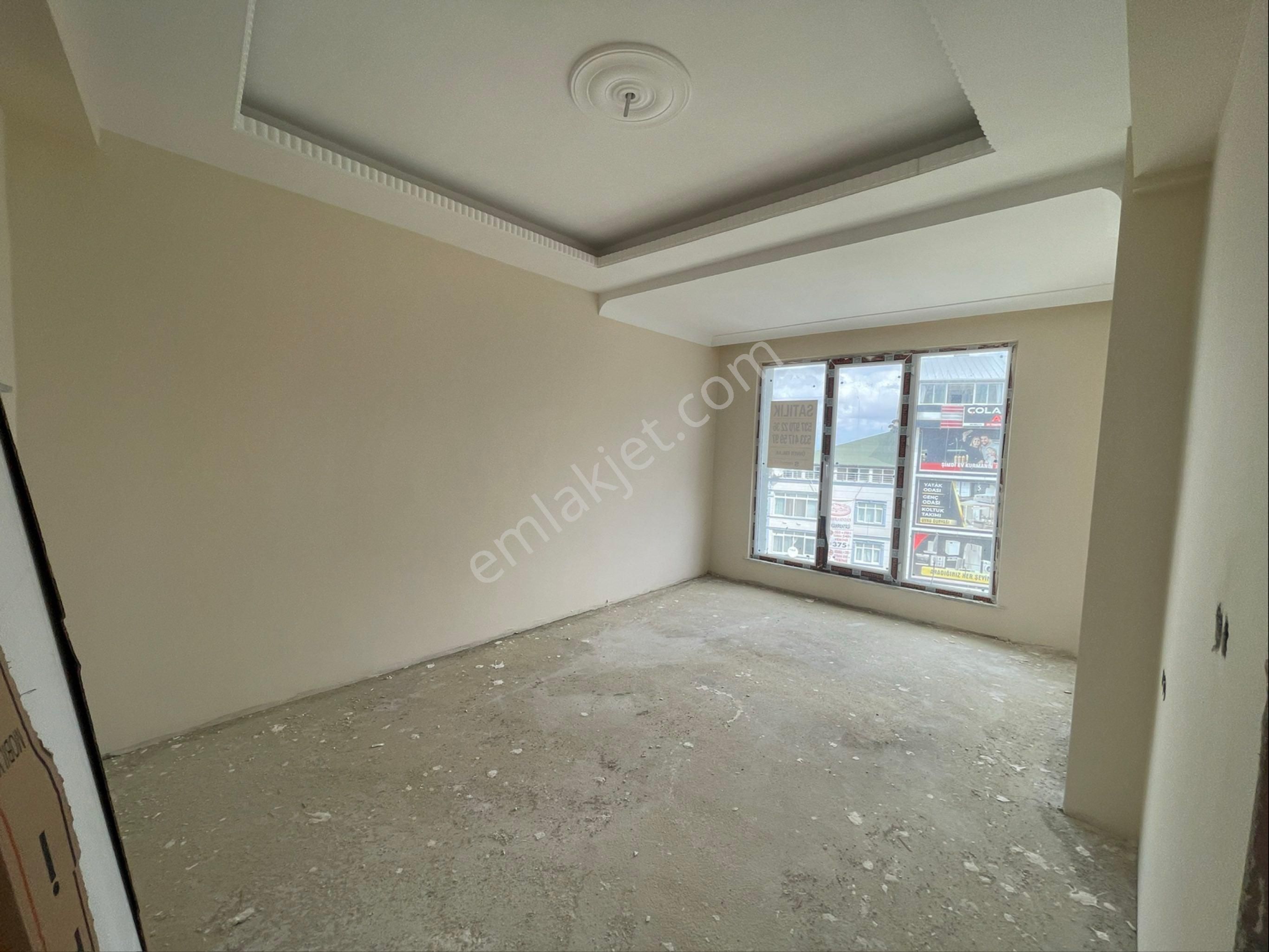 Arnavutköy Merkez Mahde Gop Caddesine Cephe 2+1 80 M² Sıfır Arakat Daire