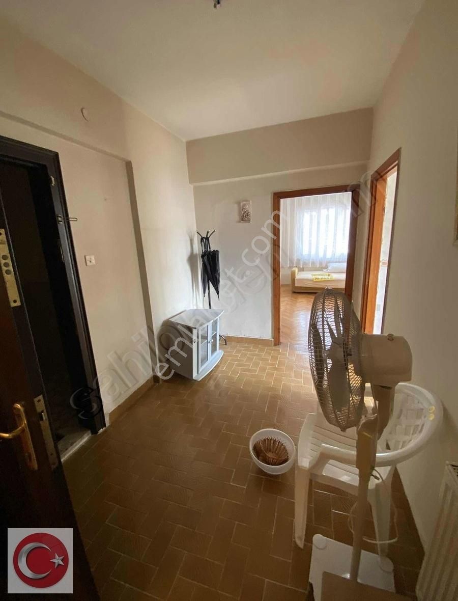 Bahçelievler Mahallesinde 2+1 Eşyalı Satılık Daire - Görsel 8