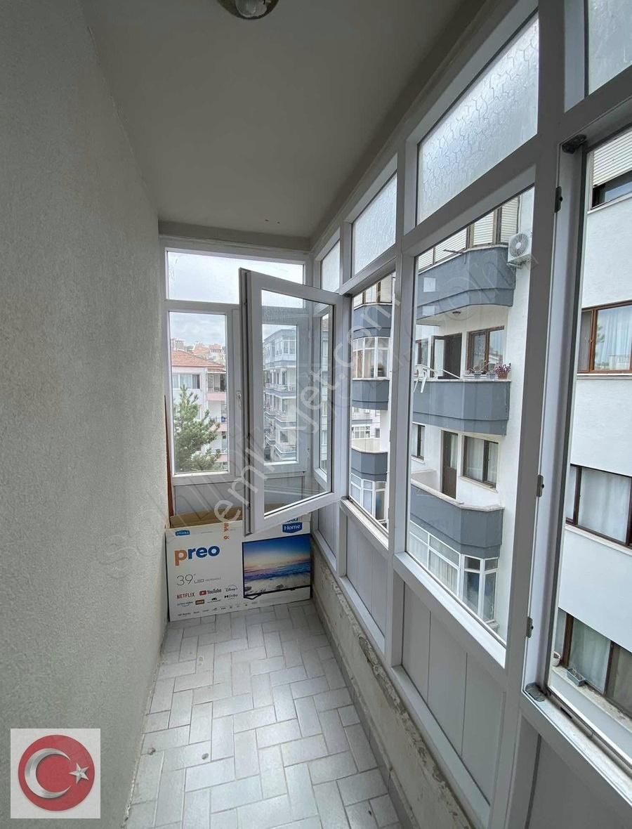 Bahçelievler Mahallesinde 2+1 Eşyalı Satılık Daire - Görsel 9