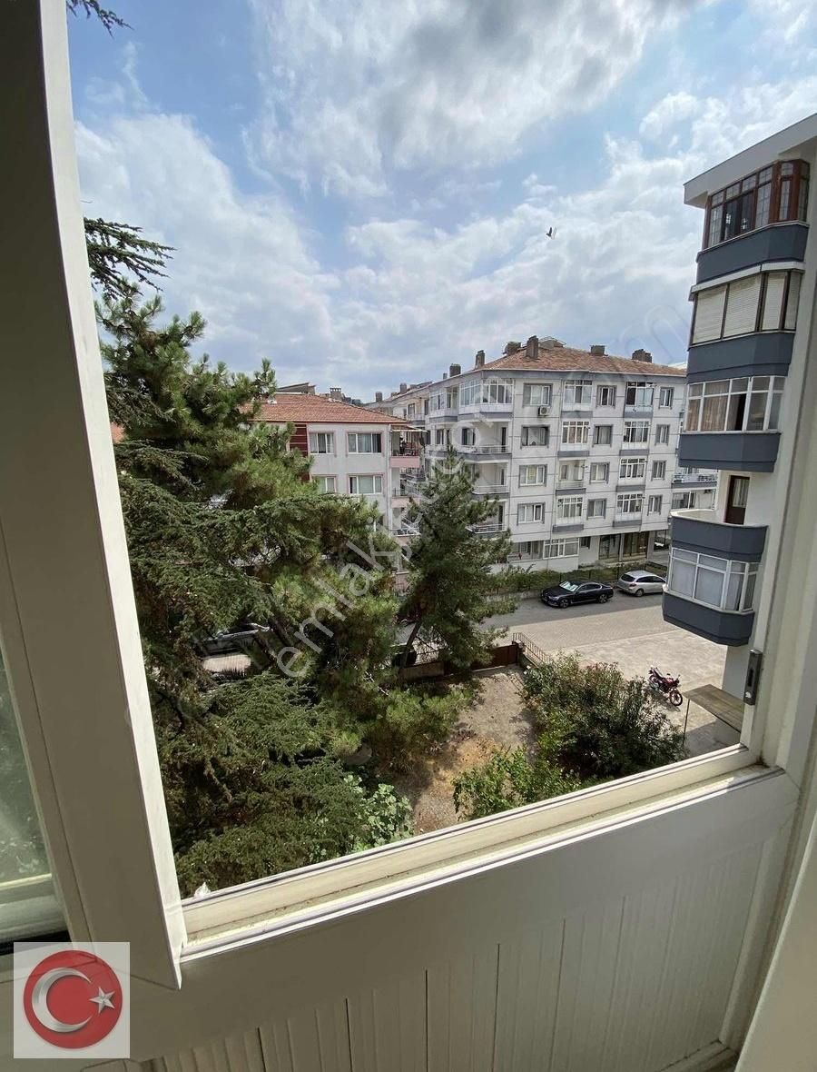 Bahçelievler Mahallesinde 2+1 Eşyalı Satılık Daire - Görsel 7