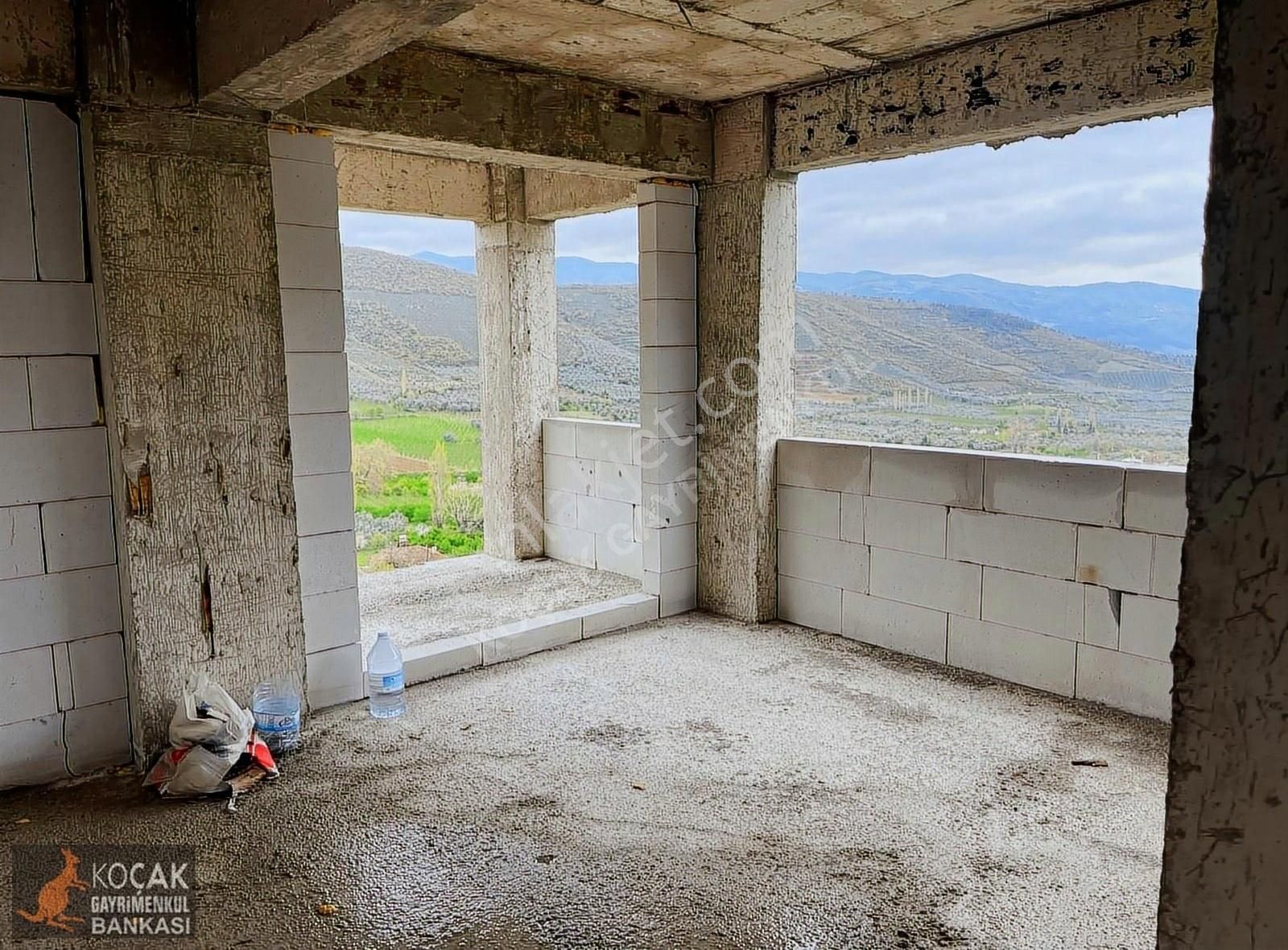 Dereköy Mah 1175 M2 Arsası Olan 2 Katlı Kabası Bitik Satılık Ev - Görsel 9