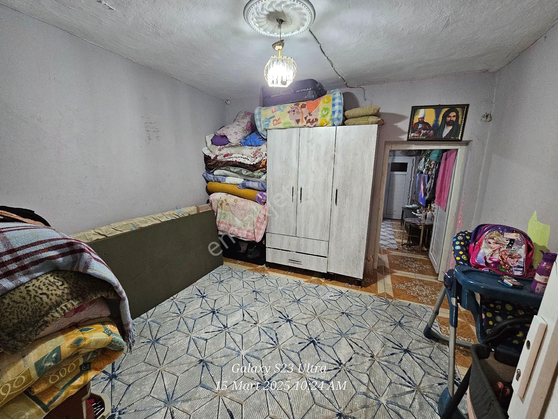 Seyhan Da Yenibey Mh3 Katlı Müstakil Evdubleks Şeklindegüney Cepheliher Katı 1+1 - Görsel 10