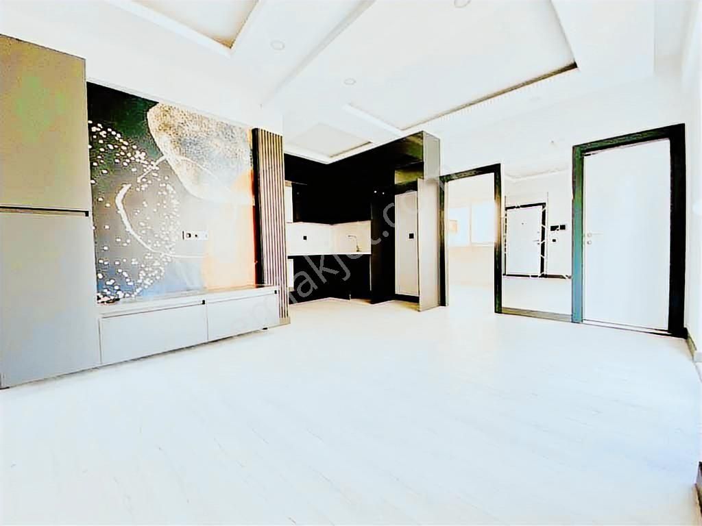 Artı Dan Şık Modern Tasarımla Hazırlanmış 1+1 Katta Lüx Daire