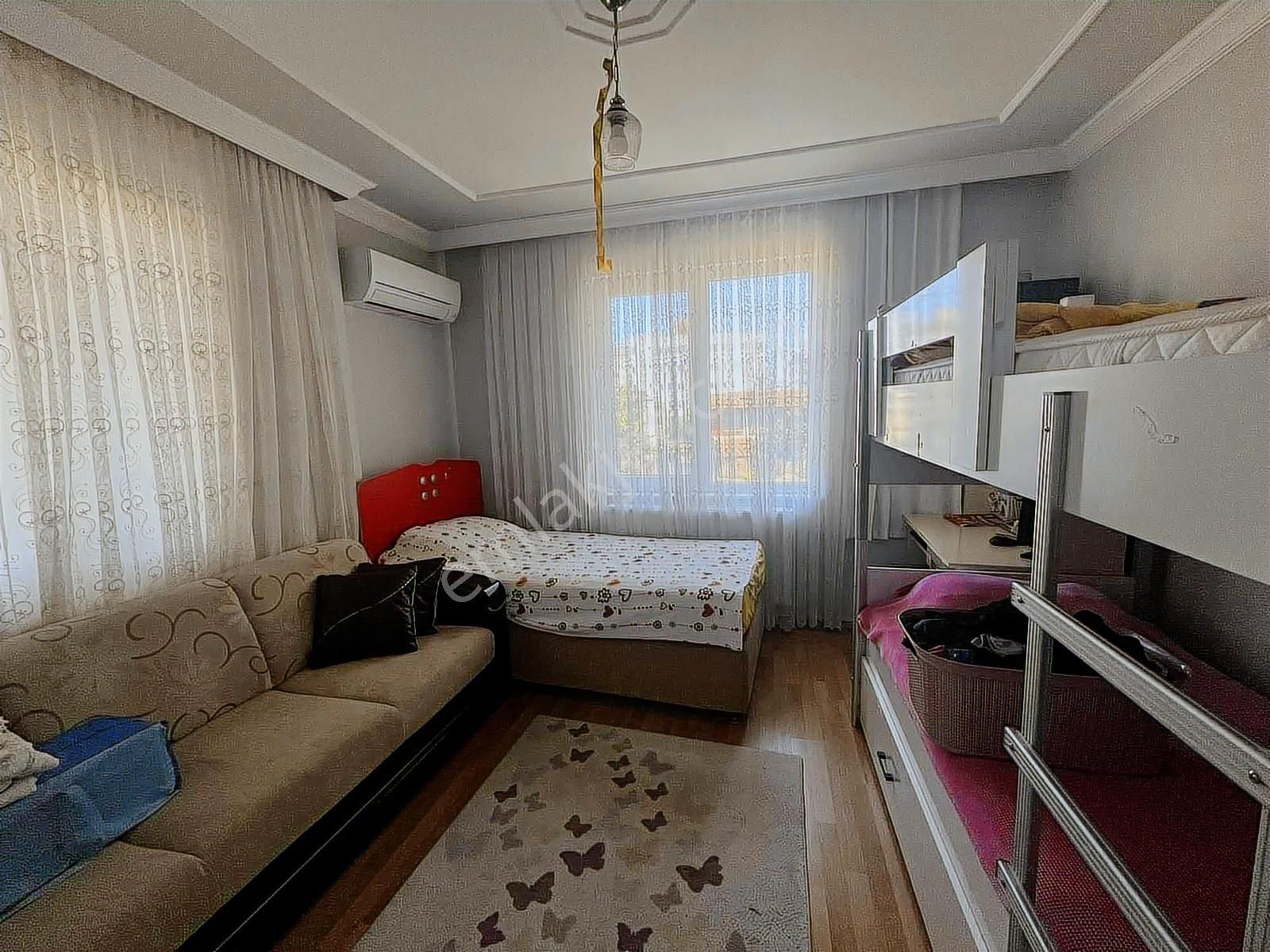 Artı Emlk İnşaattan Park Cephe 3+1 Dgaz Ferah Önü Açık